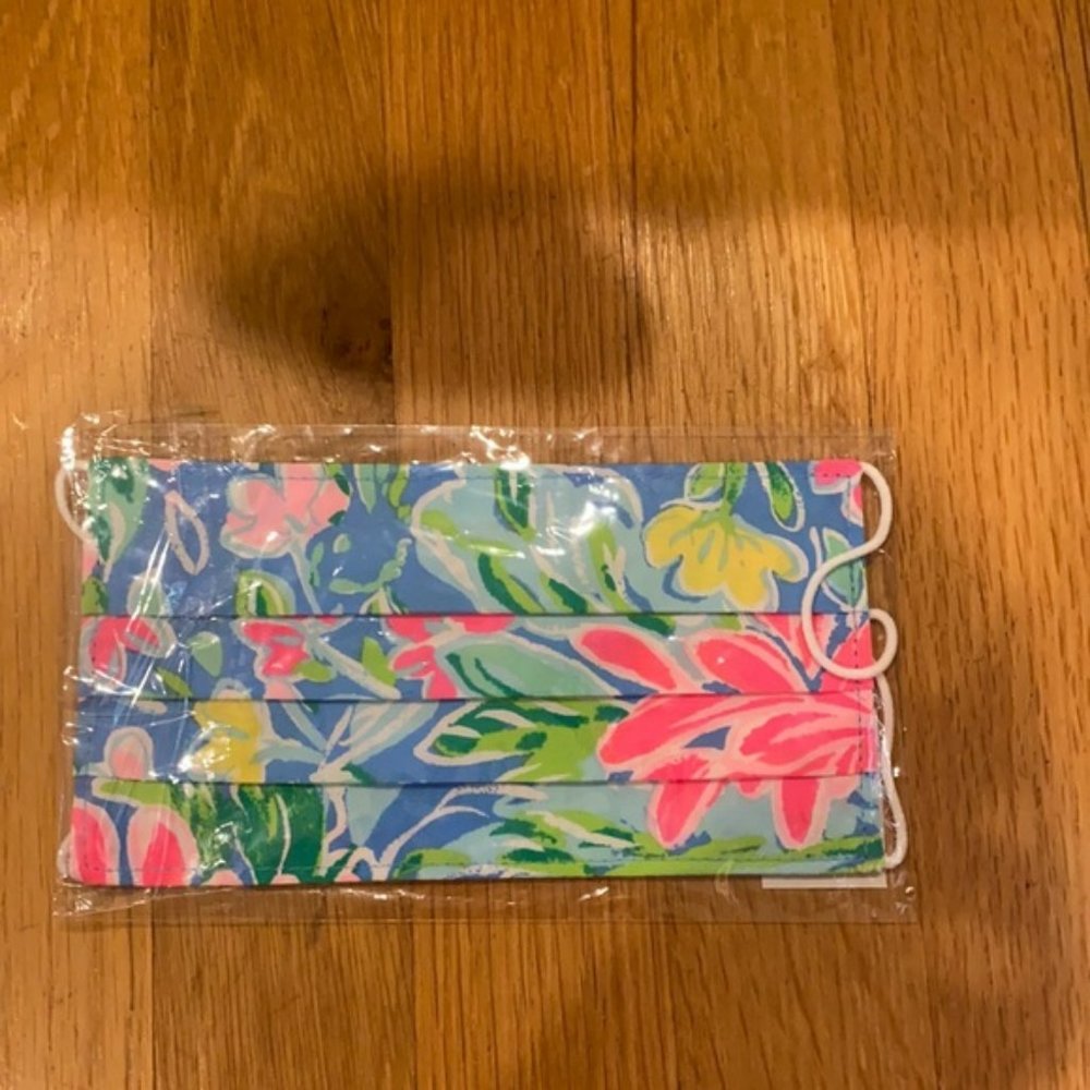 Lilly Pulitzer Face Mask Zanzibar blue blue bunny business